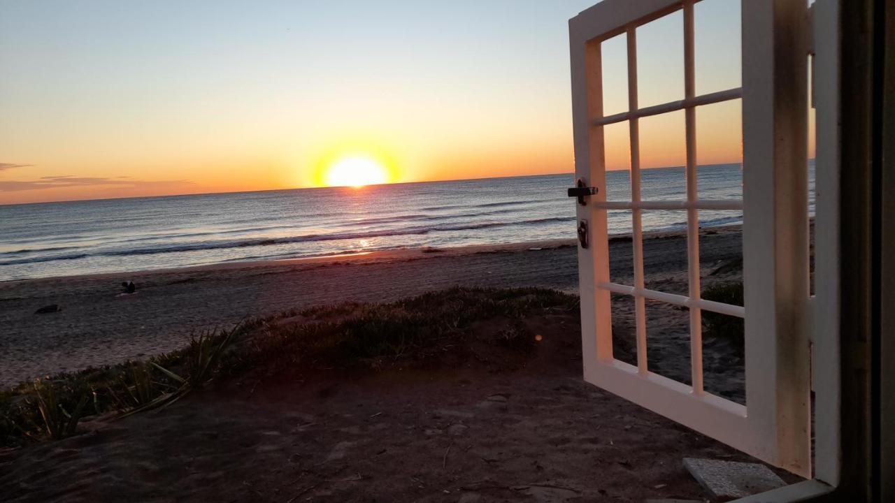 Casina Sulla Sabbia Appartement Torvaianica Buitenkant foto