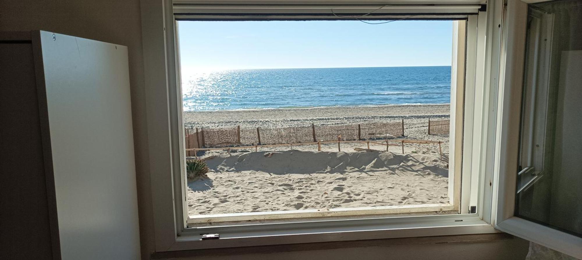 Casina Sulla Sabbia Appartement Torvaianica Buitenkant foto